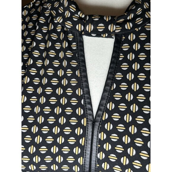 Worthington Women's Black Cap Sleeve Stretch Shirt Size Medium - Picture 2 of 7